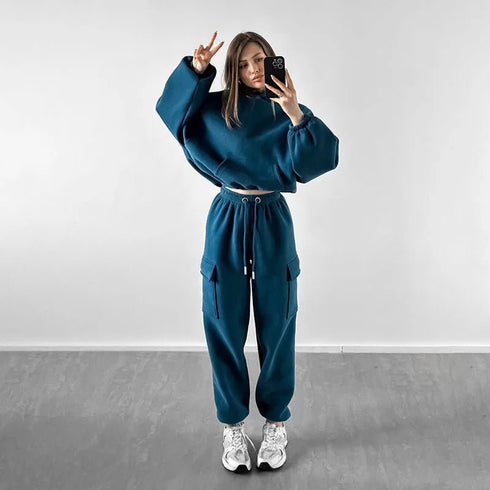 Women’s Hooded Tracksuit Two-Piece Set with Drawstring Sweatpants and Pullover Hoodie - Warms Hoodies